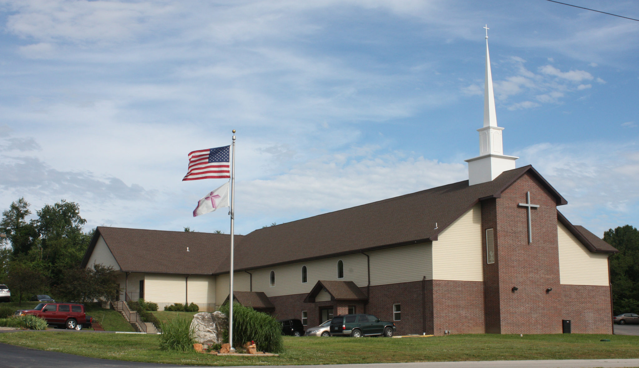 church_2541x1463